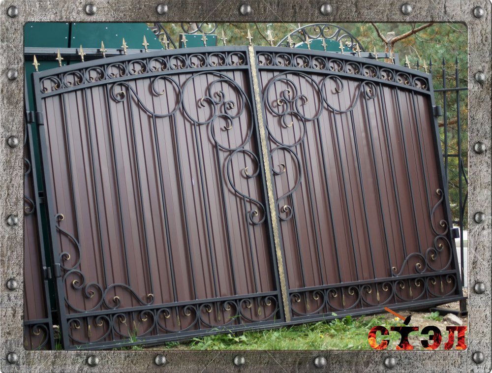 Ворота  "РАТМИР" металлические кованые изделия