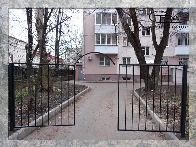 Ворота (2013 год) металлические кованые изделия